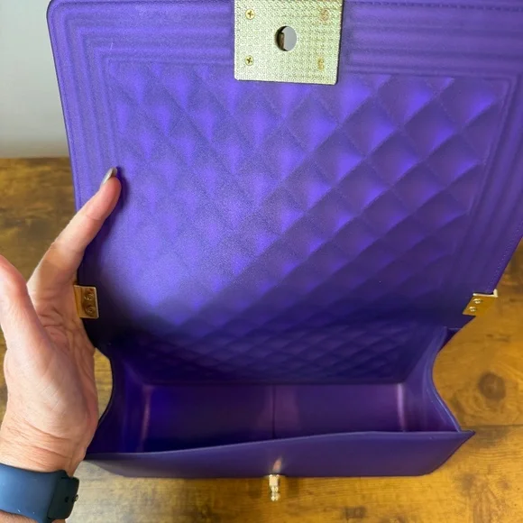 Handbag Brand New Never Used - Picture 4 of 6